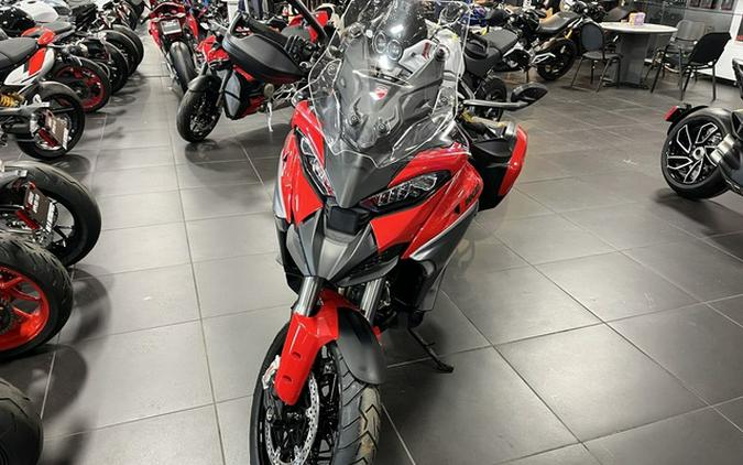 2026 Ducati Multistrada V4 S Travel & Radar Red