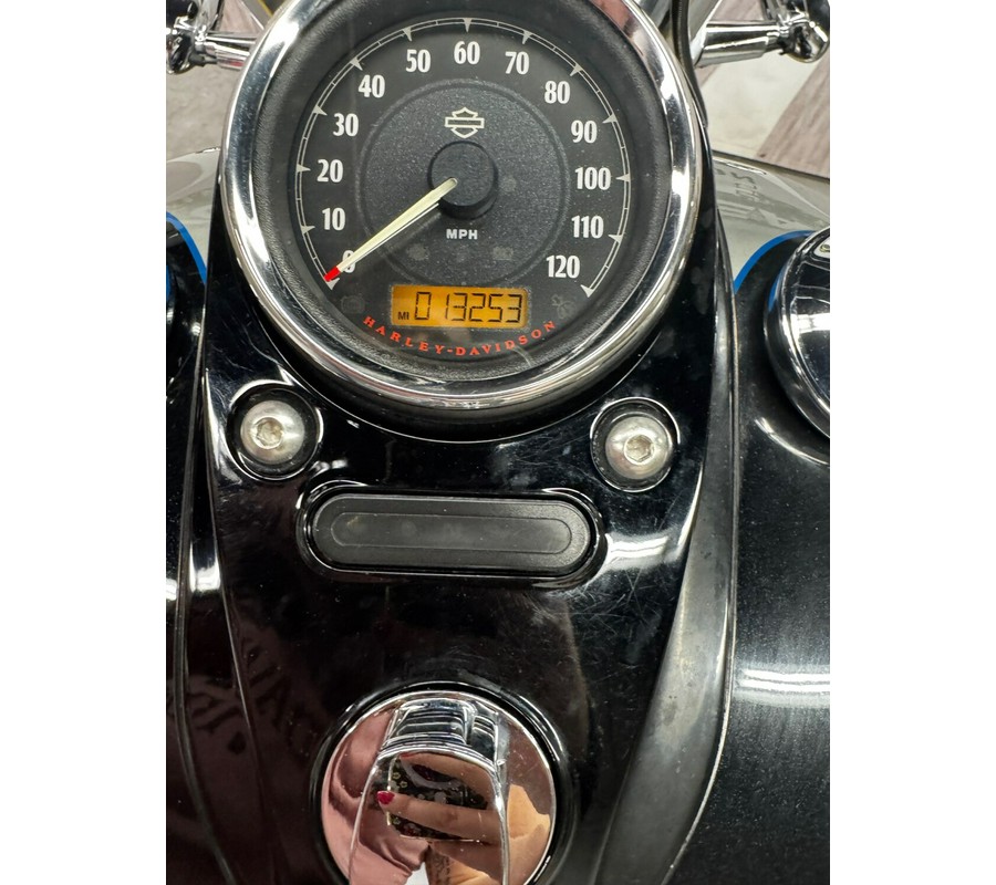 2013 FXDWG Wide Glide®