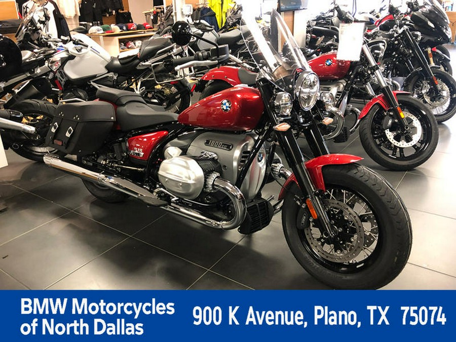 2022 BMW R 18 Classic Mars Red Metallic - DEMO