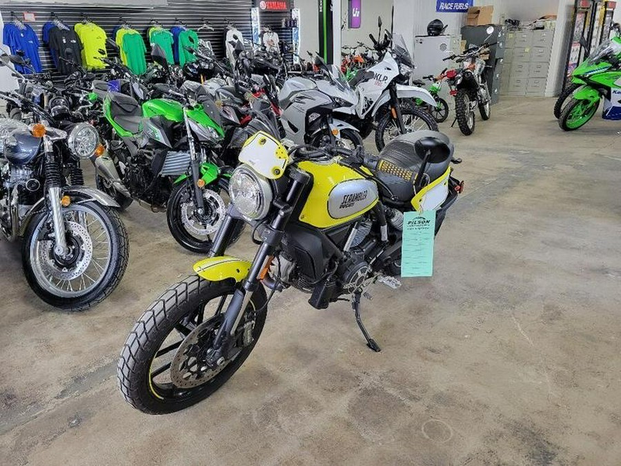 2016 Ducati Scrambler Flat Track Pro