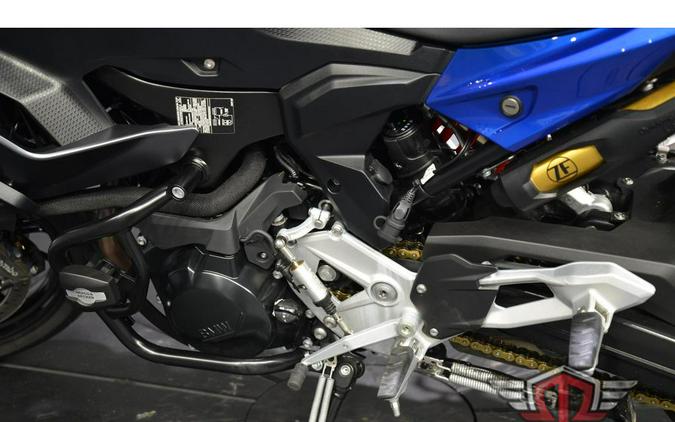 2023 BMW F 900XR