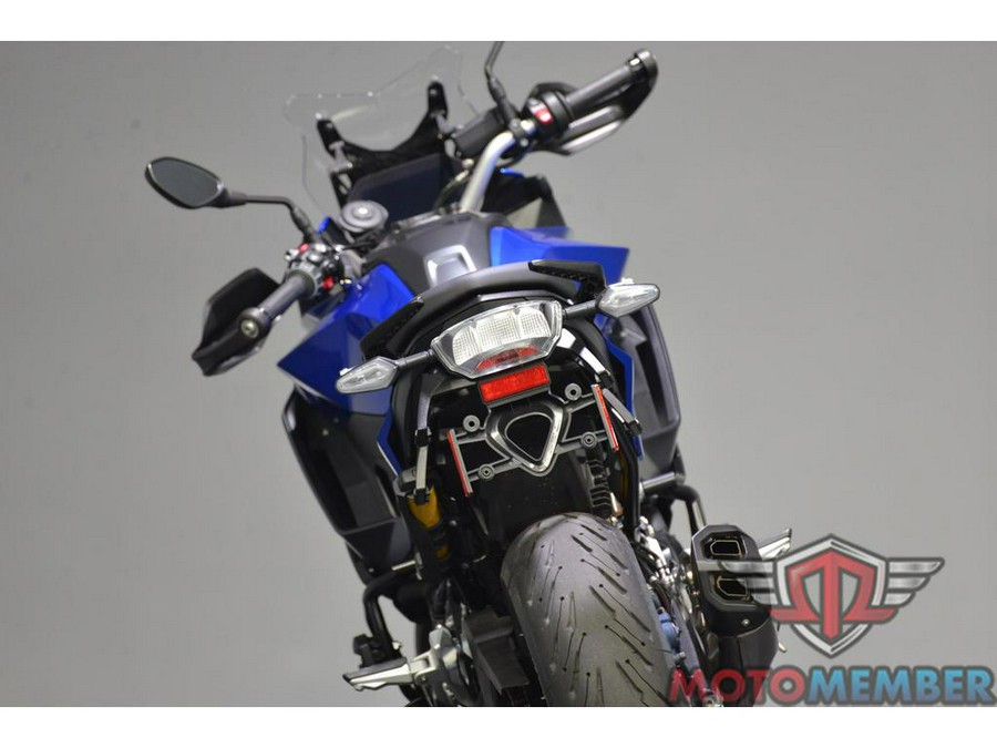 2023 BMW F 900XR