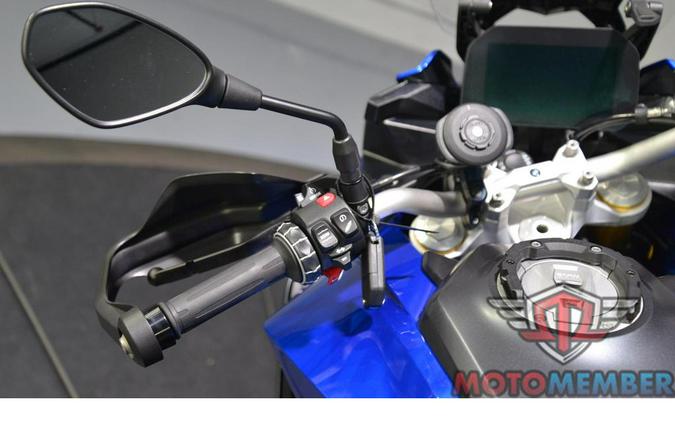 2023 BMW F 900XR
