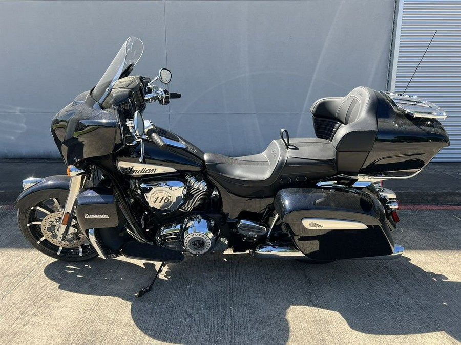 2024 Indian Motorcycle® Roadmaster® Limited Black Azure Crystal