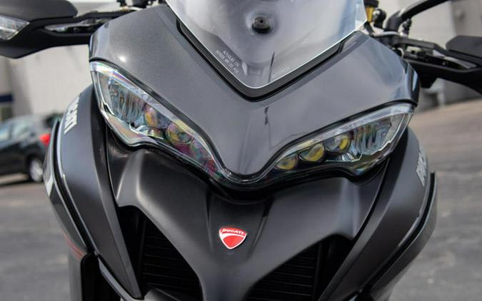 2023 Ducati Multistrada V2 S Thrilling Black & Street Grey