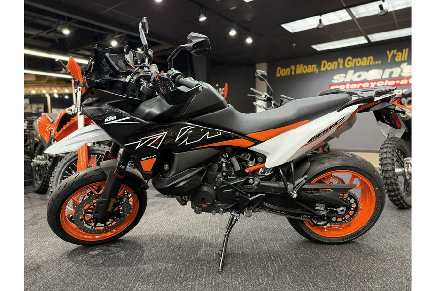 2024 KTM 890 SMT