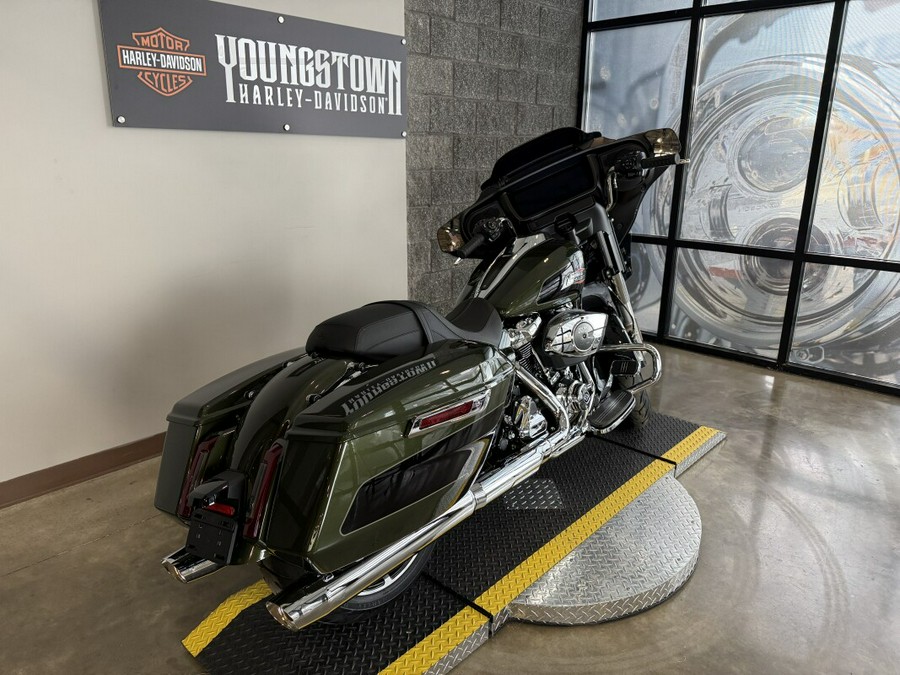 2026 Harley-Davidson® Street Glide® FLHX