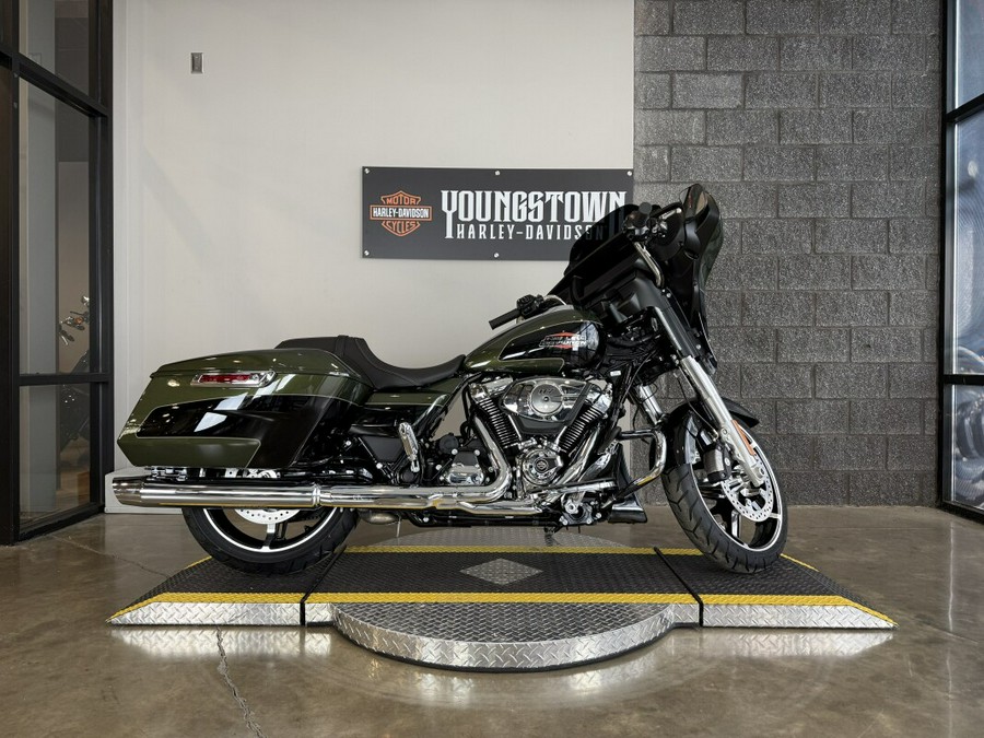 2026 Harley-Davidson® Street Glide® FLHX