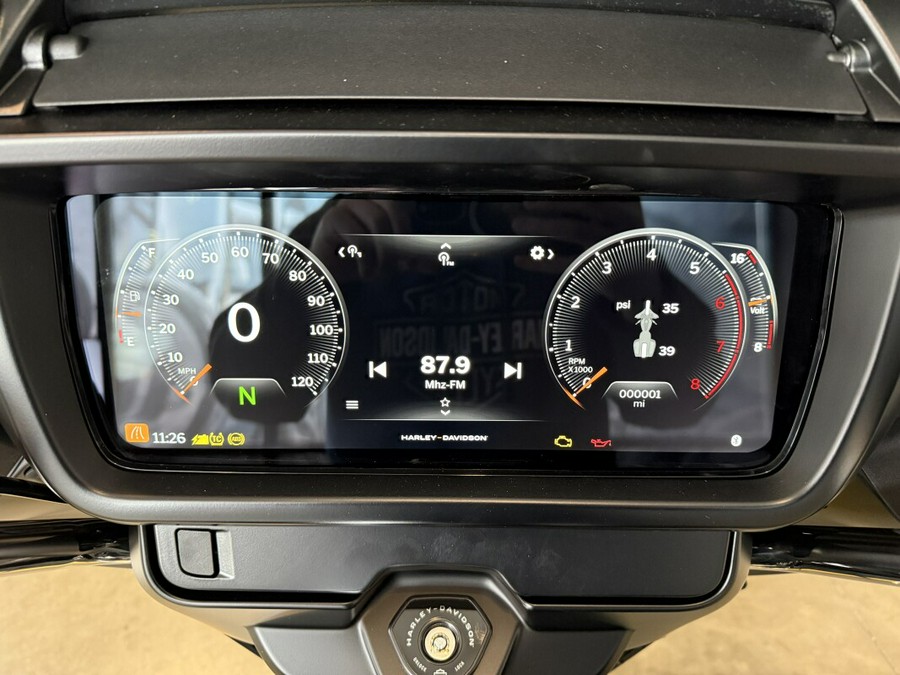 2026 Harley-Davidson® Street Glide® FLHX