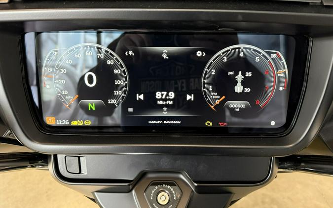 2026 Harley-Davidson® Street Glide® FLHX