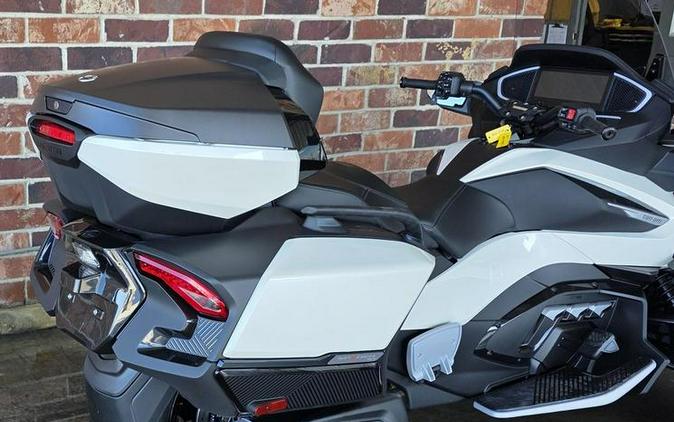 2026 Can-Am® Spyder RT Limited Platine