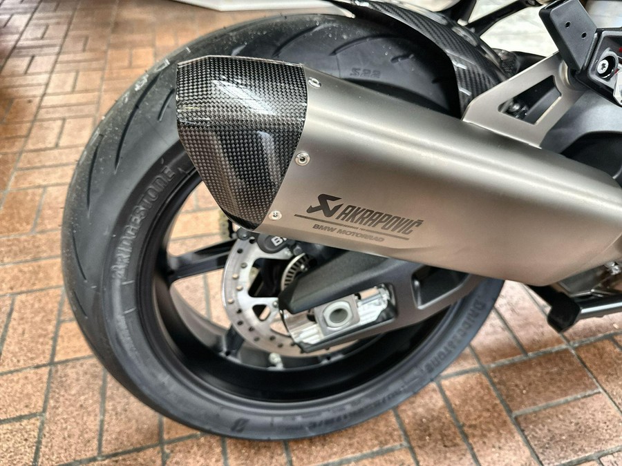 2026 BMW S 1000 XR