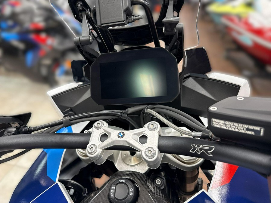2026 BMW S 1000 XR