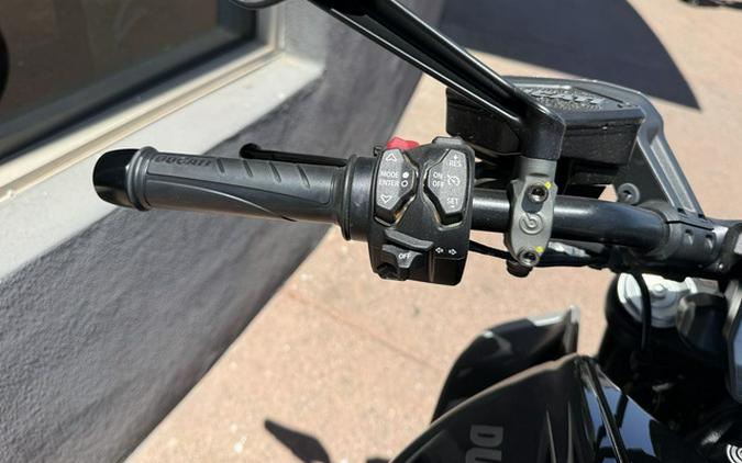 2024 Ducati Diavel V4 Black