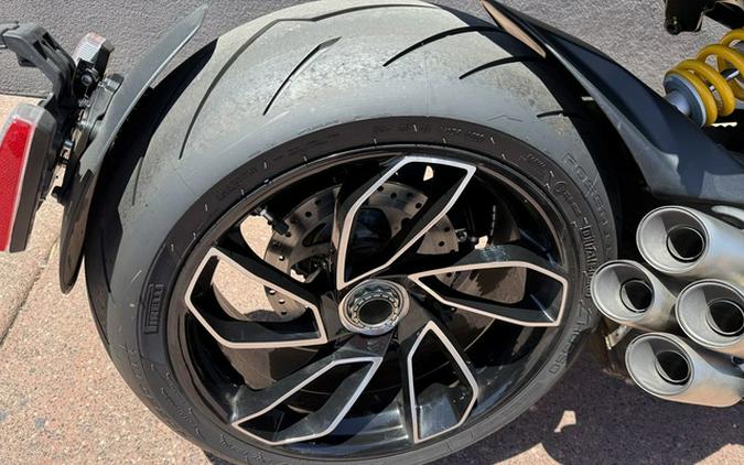 2024 Ducati Diavel V4 Black