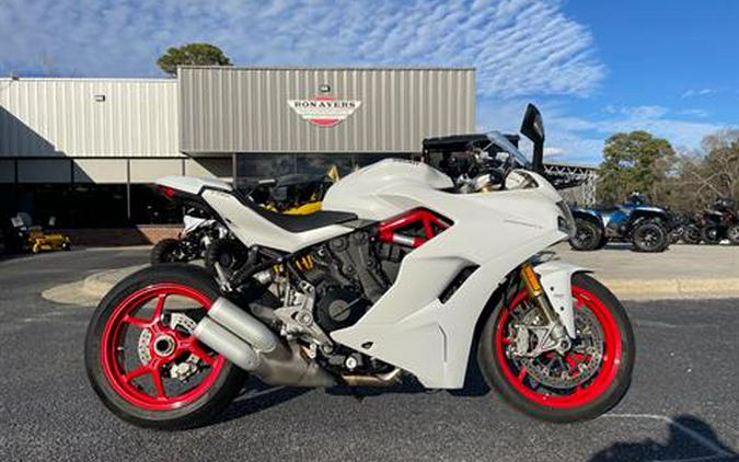 2020 Ducati SuperSport S Touring Review | Filling the Gap