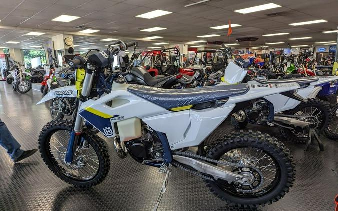 2025 Husqvarna® TE 300