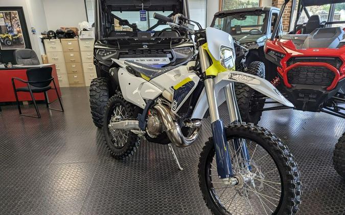 2025 Husqvarna® TE 300