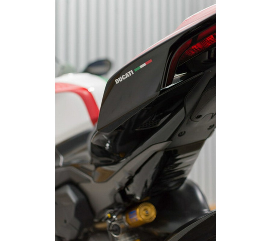 2025 Ducati Panigale V4 Tricolore