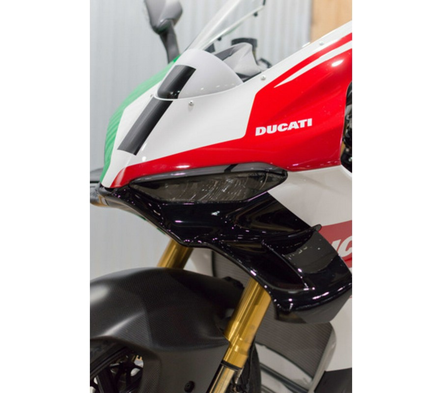 2025 Ducati Panigale V4 Tricolore