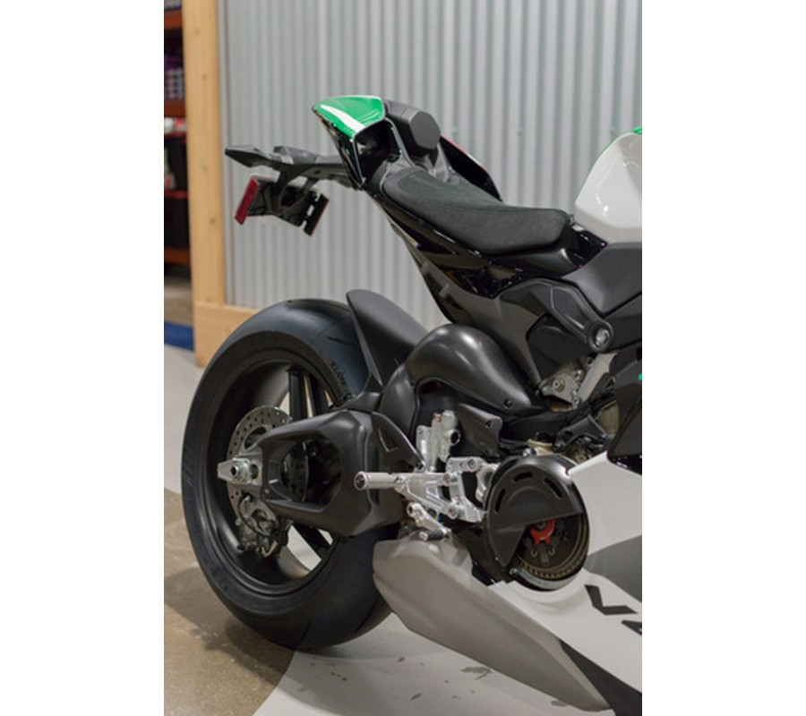 2025 Ducati Panigale V4 Tricolore