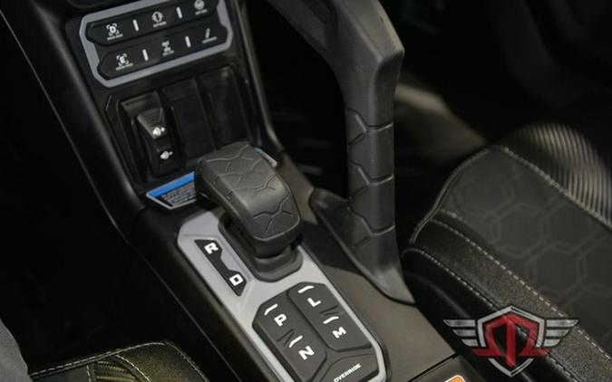 2026 Can-Am Maverick R MAX X Rc With Smart-Shox