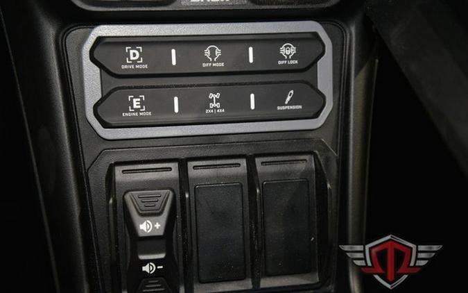 2026 Can-Am Maverick R MAX X Rc With Smart-Shox