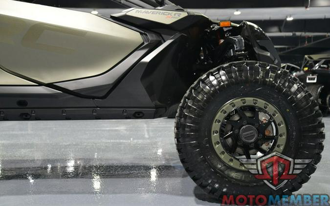 2026 Can-Am Maverick R MAX X Rc With Smart-Shox