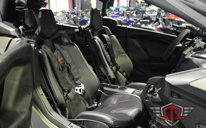 2026 Can-Am Maverick R MAX X Rc With Smart-Shox