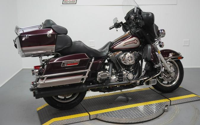 2007 Harley-Davidson® Electra Glide® Classic Black Cherry Pearl & Pewter Pearl