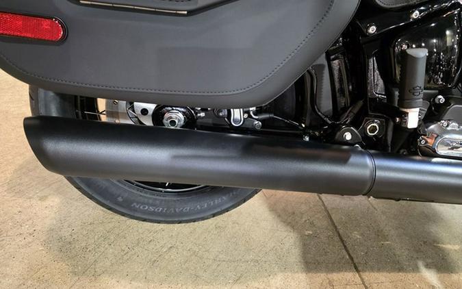 2026 Harley-Davidson Softail FLHC - Heritage Classic