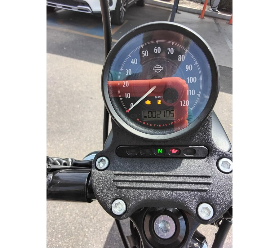 XL 883N 2022 Iron 883™