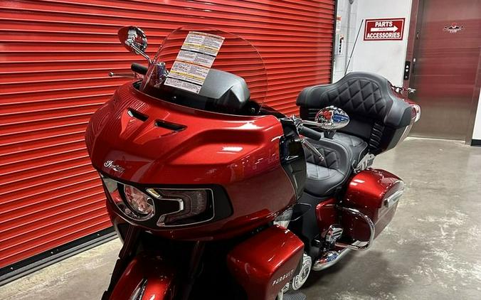 2024 Indian Motorcycle® Pursuit® Limited Sunset Red Metallic