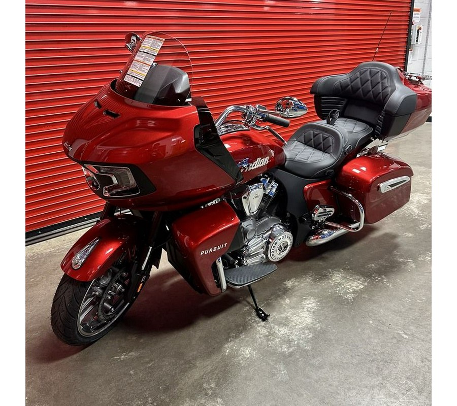 2024 Indian Motorcycle® Pursuit® Limited Sunset Red Metallic