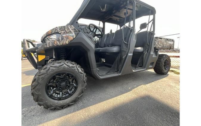 2024 Can-Am DEF MAX XT 62 HD9