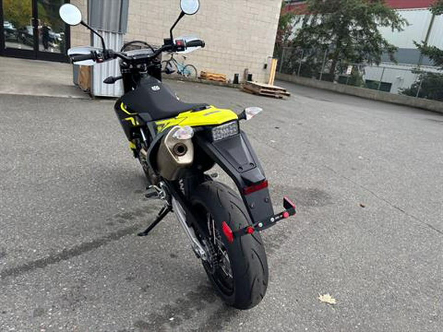 2024 Husqvarna 701 Supermoto