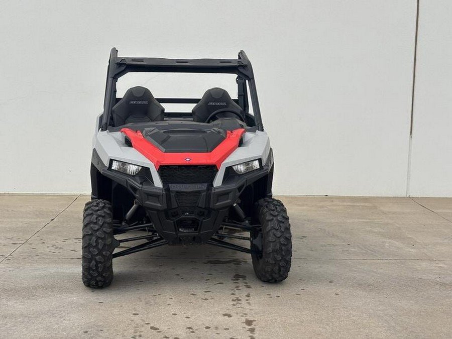 2025 Polaris® General 1000 Sport