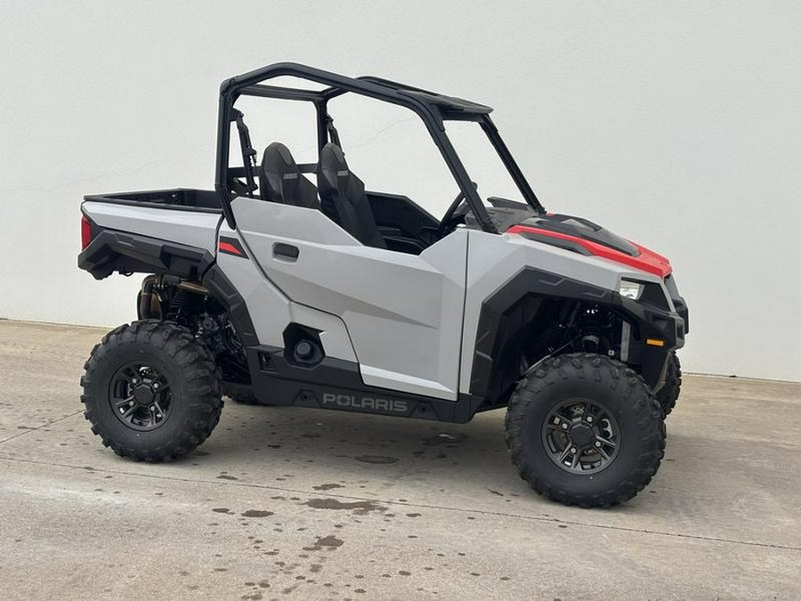 2025 Polaris® General 1000 Sport