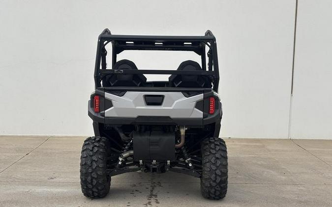 2025 Polaris® General 1000 Sport