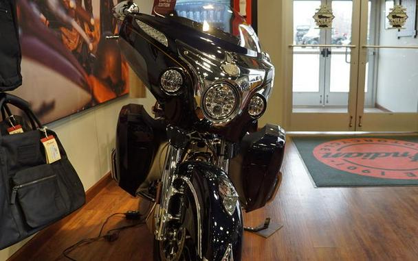 2025 Indian Motorcycle® Roadmaster® Elite Springfield Blue Candy