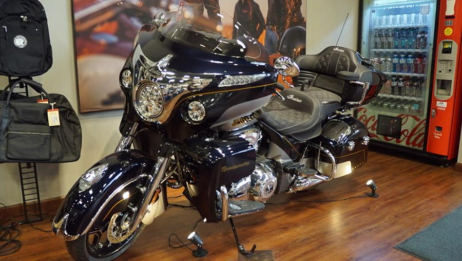 2025 Indian Motorcycle® Roadmaster® Elite Springfield Blue Candy