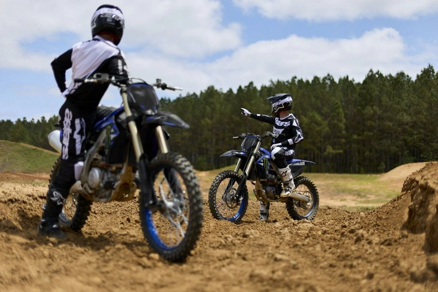 2027 Yamaha YZ450F Monster Energy Edition