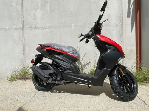 2022 Genuine Scooter Co rattler 200I