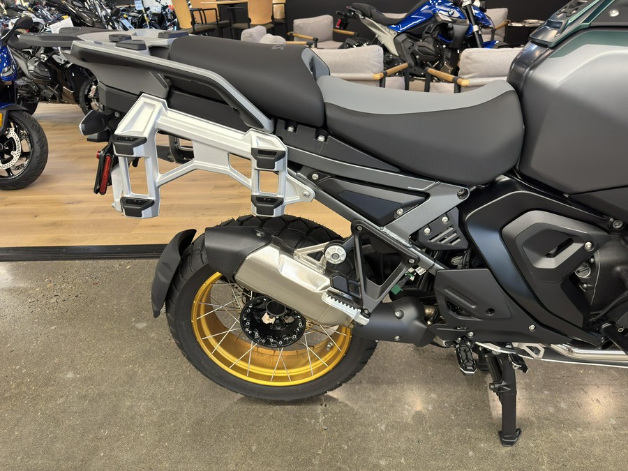 2025 BMW R 1300 GS Adventure - AURELIUS GREEN METALLIC MATTE