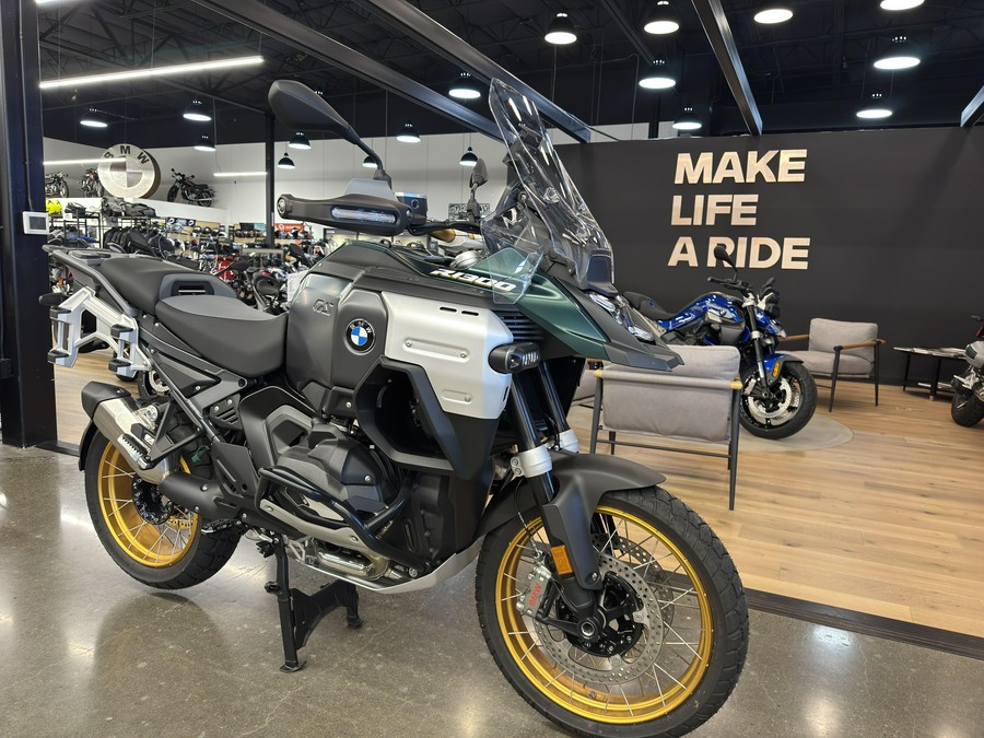 2025 BMW R 1300 GS Adventure - AURELIUS GREEN METALLIC MATTE