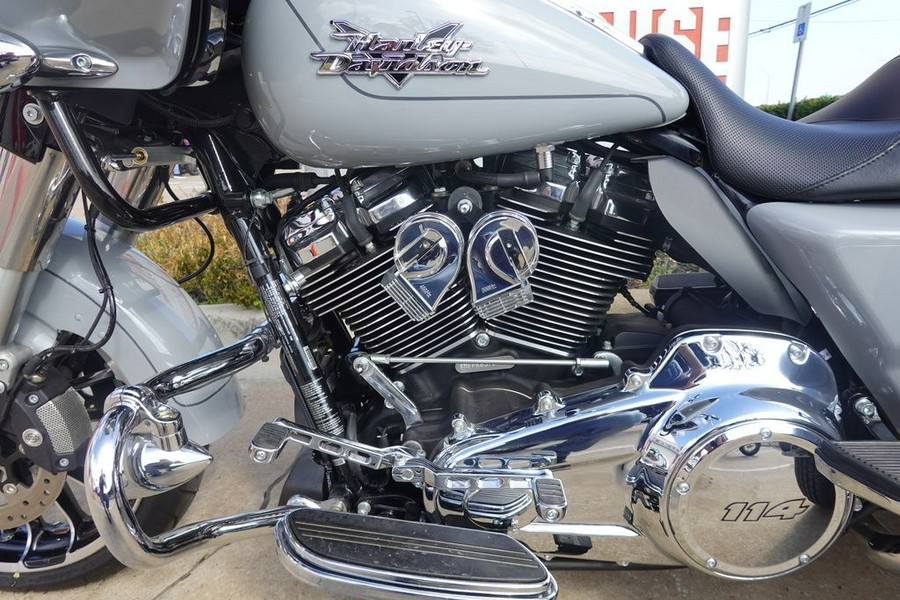 2024 Harley-Davidson Trike Road Glide® 3