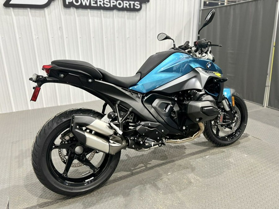2026 BMW R 1300 R Snapper Rocks Blue 1300 R
