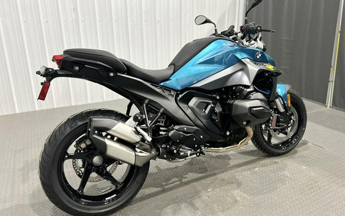 2026 BMW R 1300 R Snapper Rocks Blue 1300 R