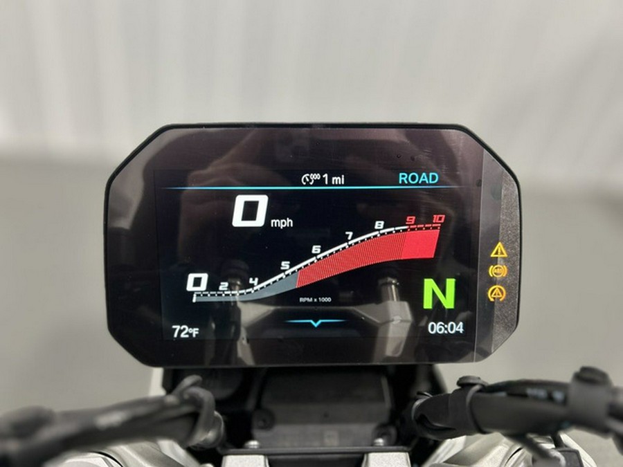 2026 BMW R 1300 R Snapper Rocks Blue 1300 R