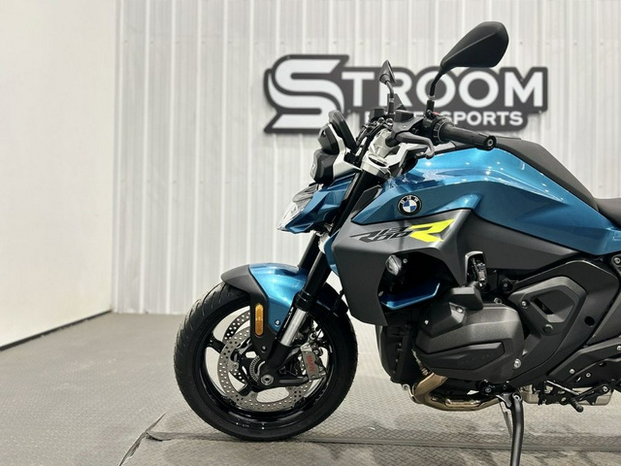 2026 BMW R 1300 R Snapper Rocks Blue 1300 R